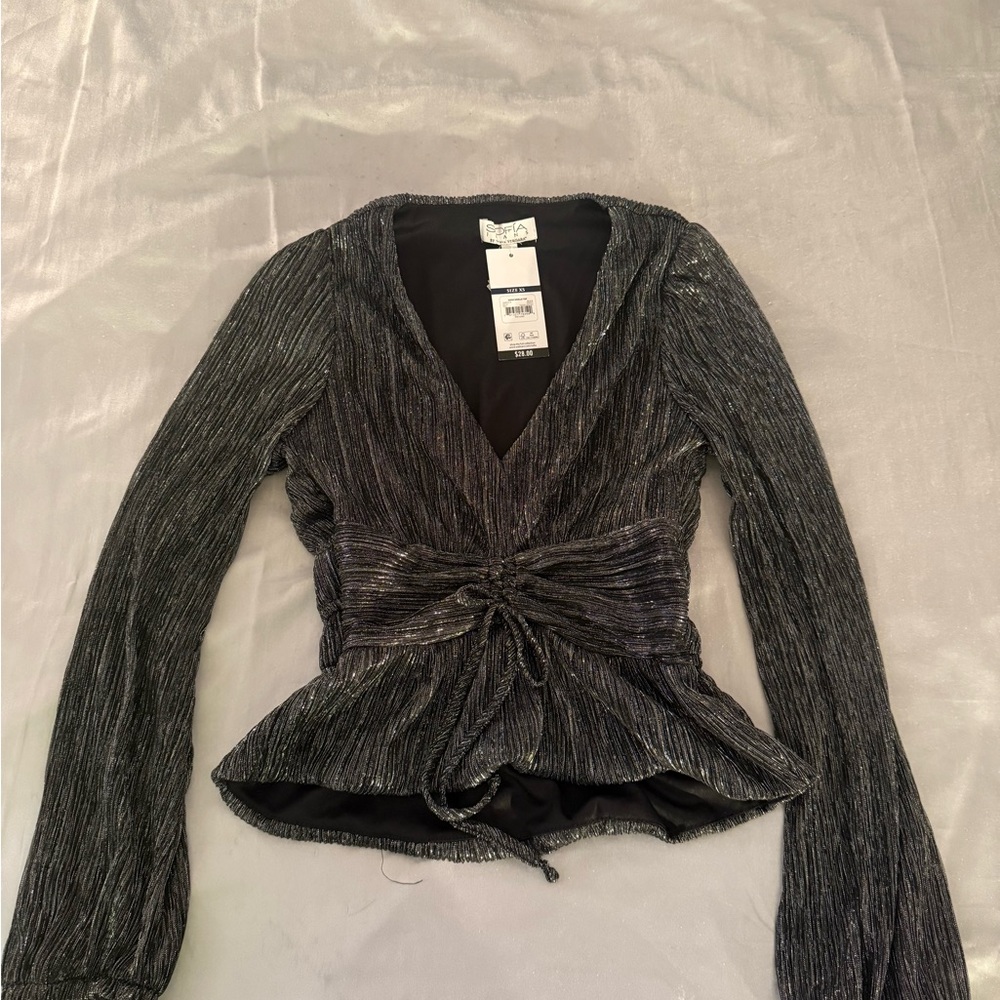 Sofia by Sofia Vergara Silver Metallic Babydoll Blouse